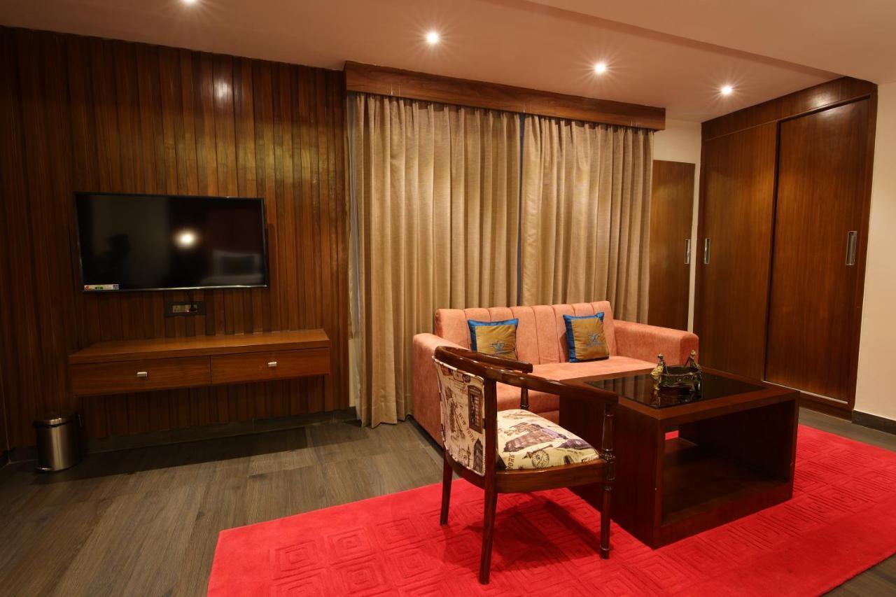 Hotel Holy Vivasa Rishīkesh Extérieur photo
